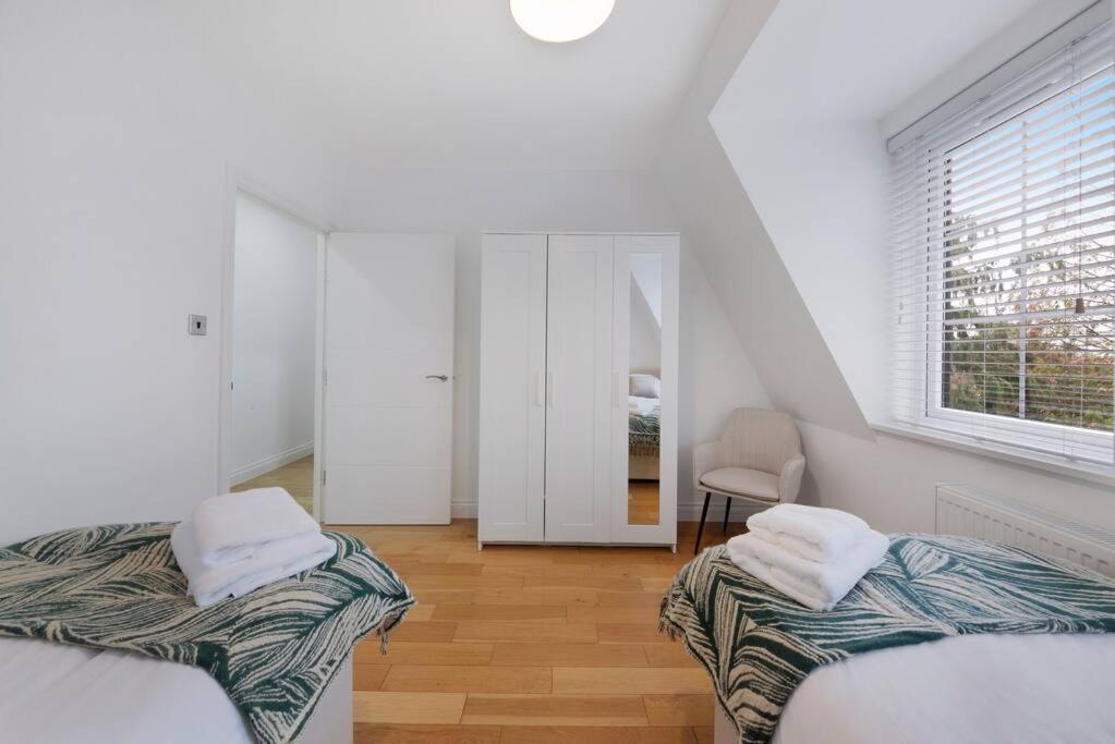 Roomy One Bed Loft Apartment Bishop's Stortford Zewnętrze zdjęcie